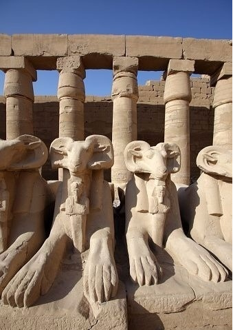 藉著《刺客教條：起源》的東風，談談古埃及建築史-第28張